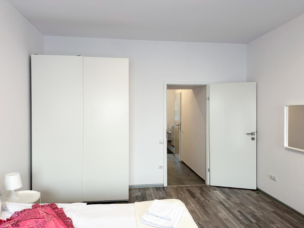 Comfy Apartments At Siebertgasse Wenen Buitenkant foto